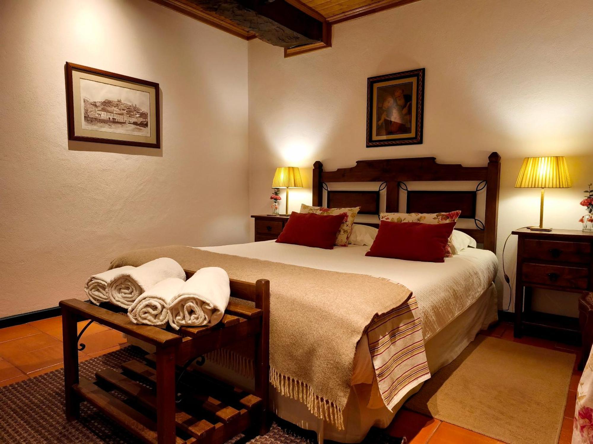 Bed and Breakfast Casa De Santa Ana Da Beira Seia Exterior foto