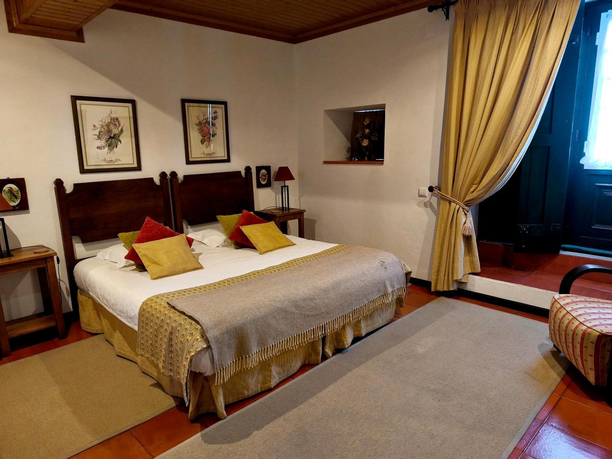 Bed and Breakfast Casa De Santa Ana Da Beira Seia Exterior foto