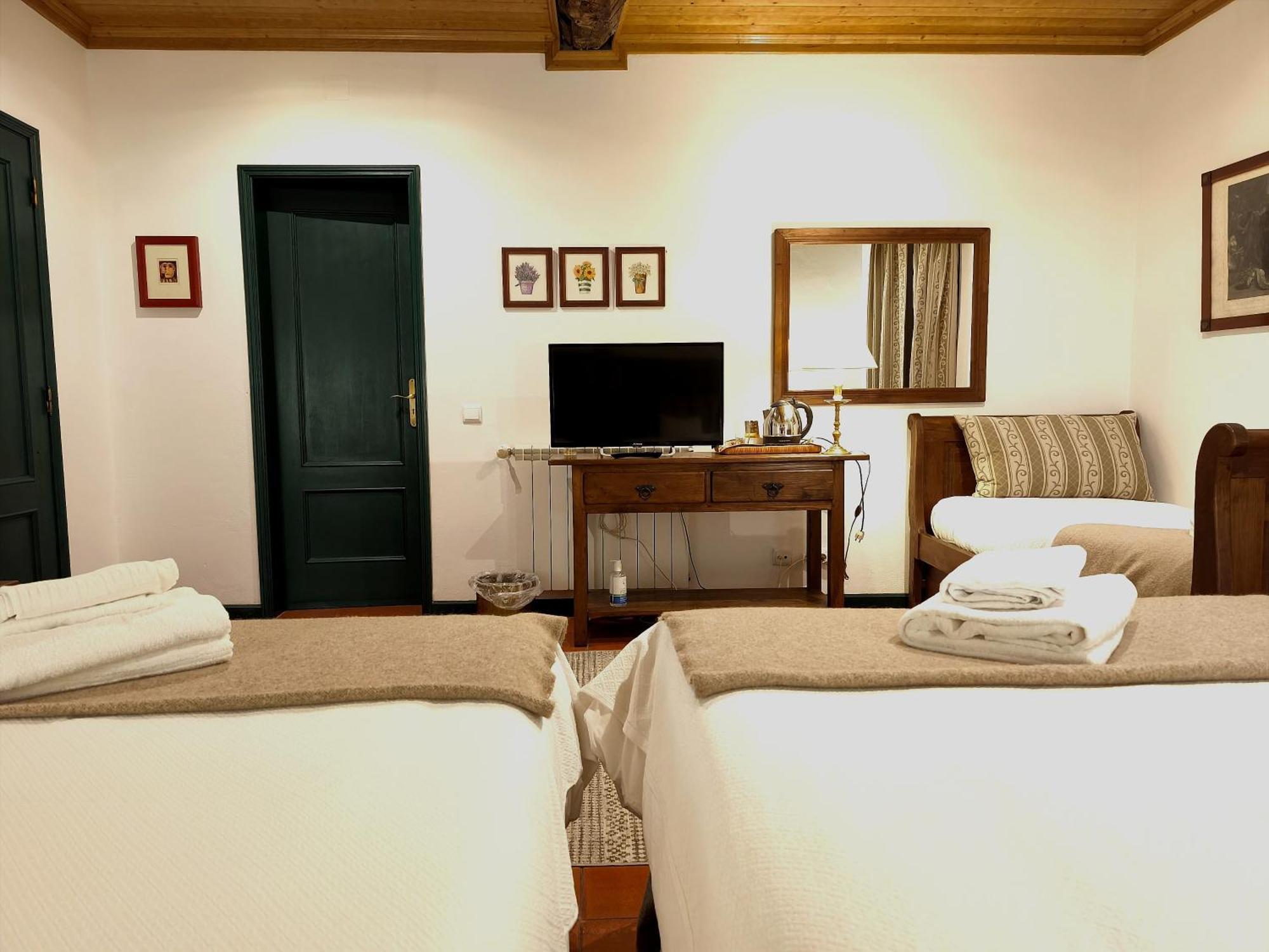 Bed and Breakfast Casa De Santa Ana Da Beira Seia Exterior foto